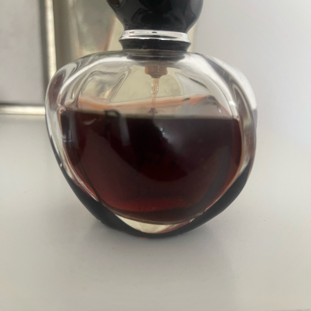 Elegant Heart-Shaped Perfume Bottle